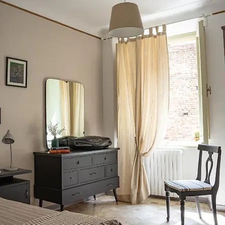 Holiday home Nel Centro Storico Di Happy Song